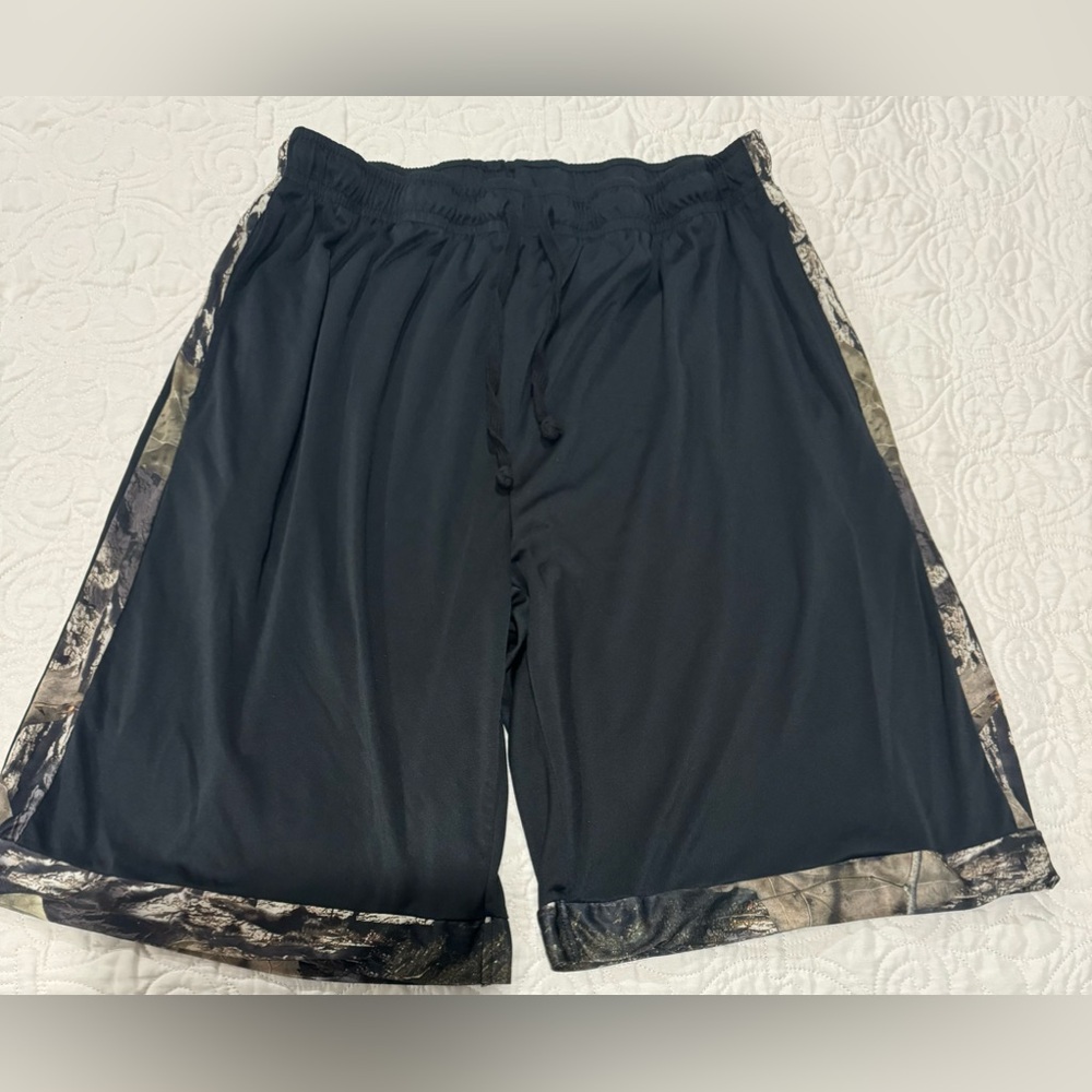 Men’s Athletic Shorts Black W/ Camo Trim XL